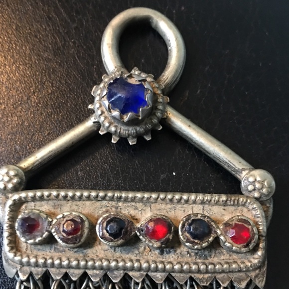 🌹BEAUTIFUL VINTAGE HANDMADE HMONG TRIBE NECKLACE - Picture 2 of 5